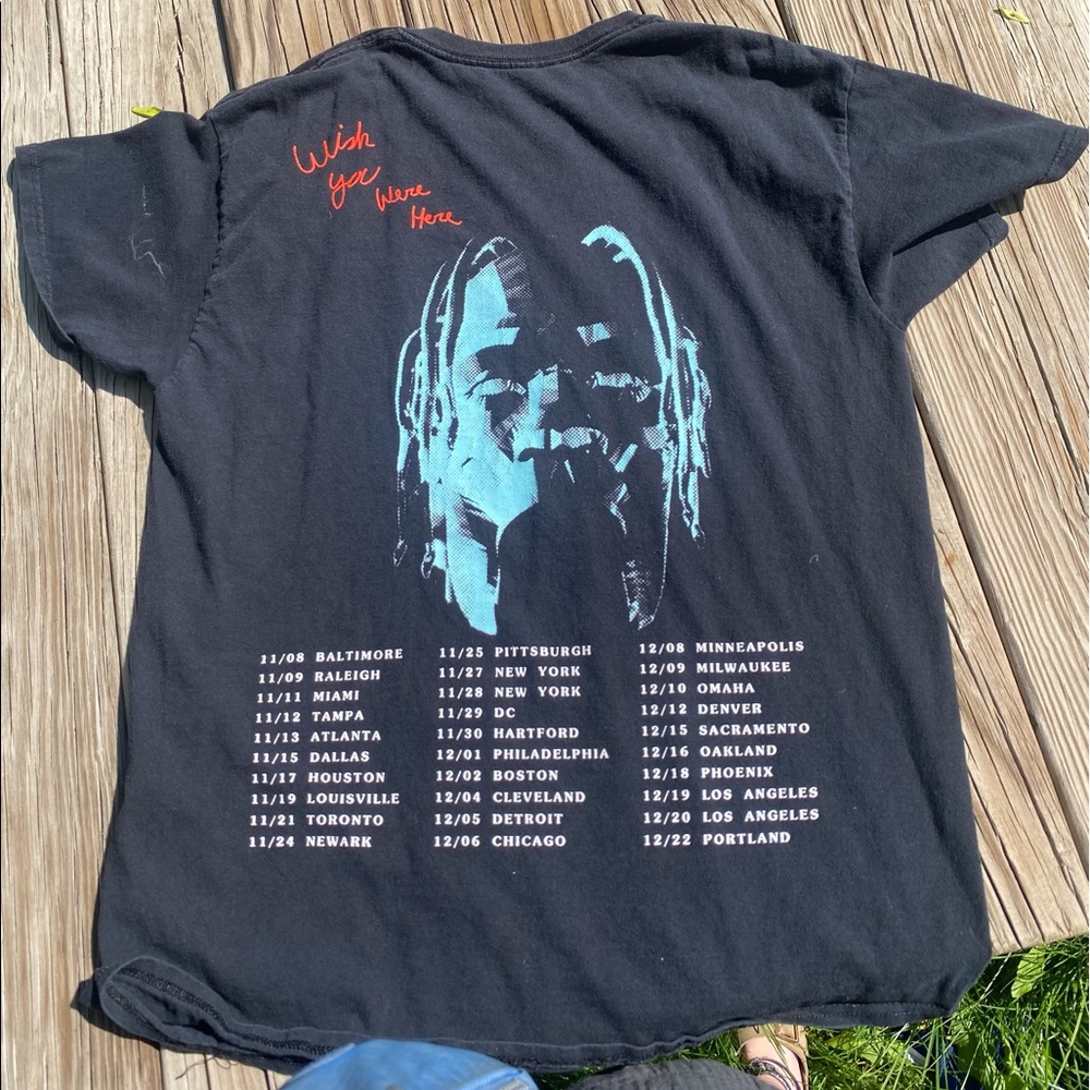 ASTROWORLD TOUR TEE MEDIUM
